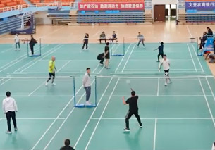 �������ʹ���-׷�󿵽�,����һ������